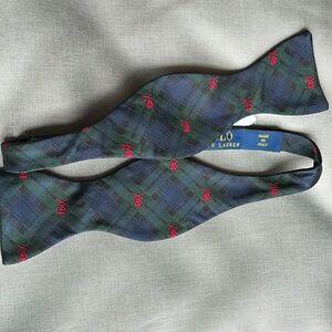 POLO Ralph Lauren silk bow tie